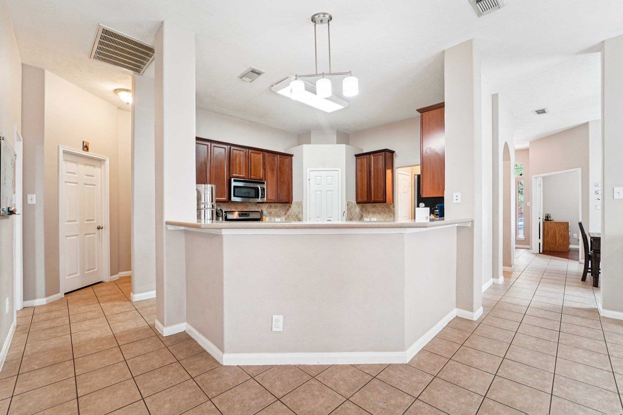 E Arbor Rose Ln-S0808-008.jpg