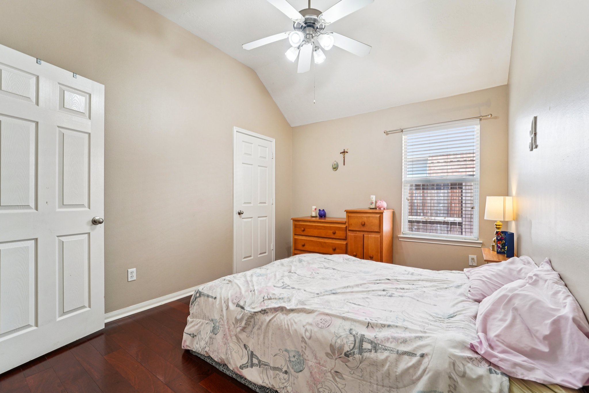 E Arbor Rose Ln-S0808-022.jpg