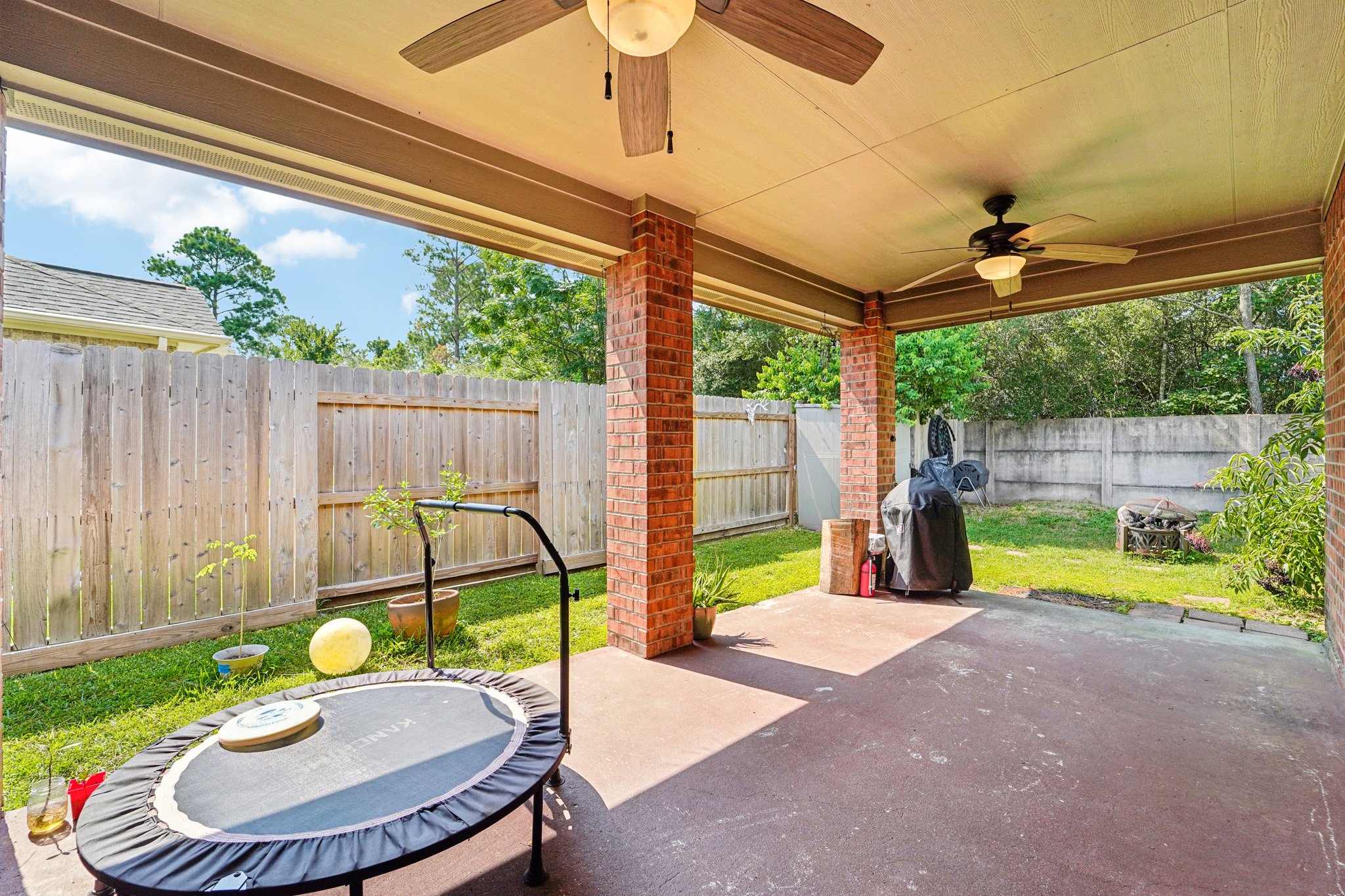 E Arbor Rose Ln-S0808-030.jpg