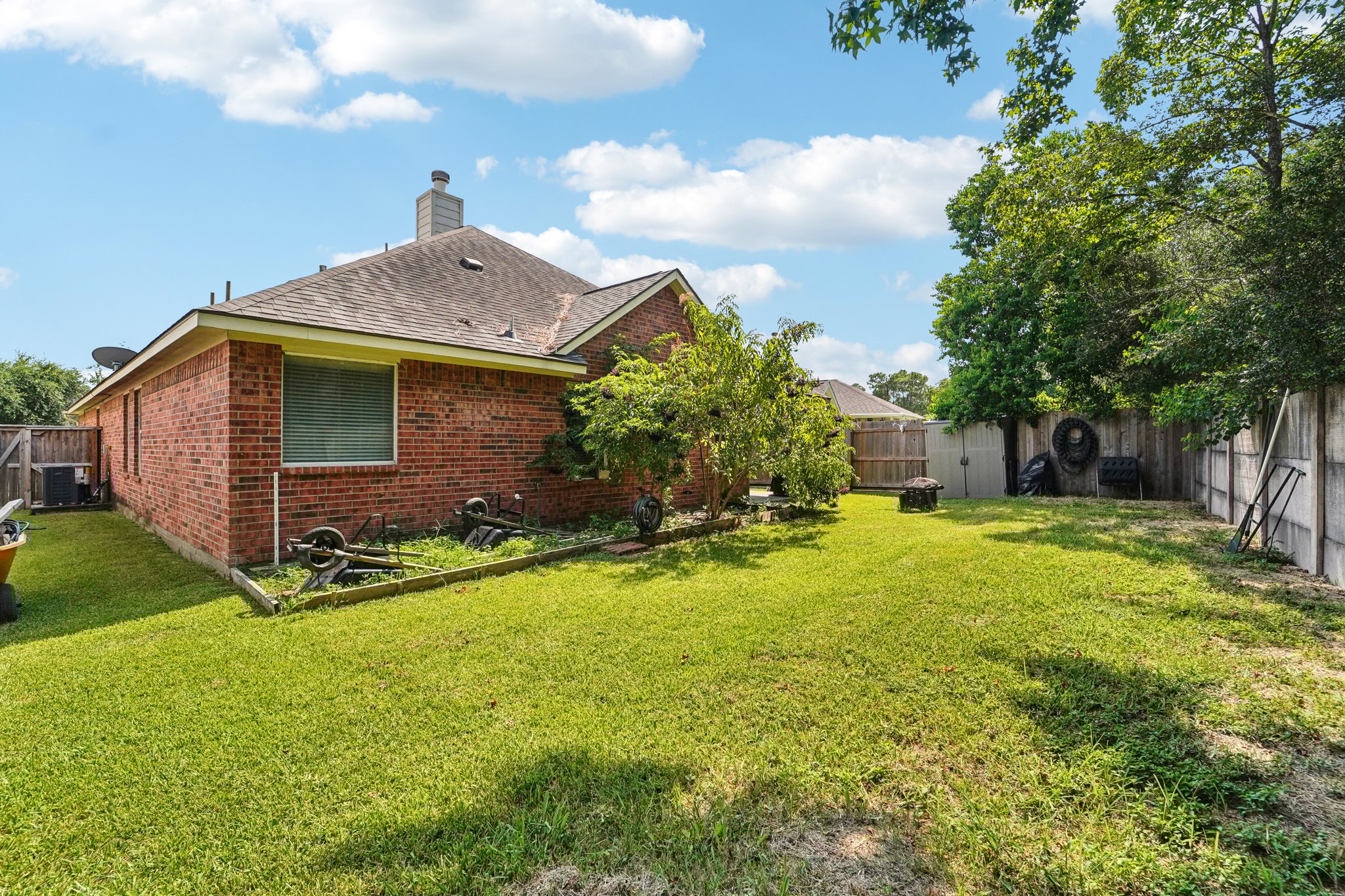 E Arbor Rose Ln-S0808-035.jpg