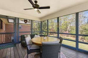 Screened-in Porch