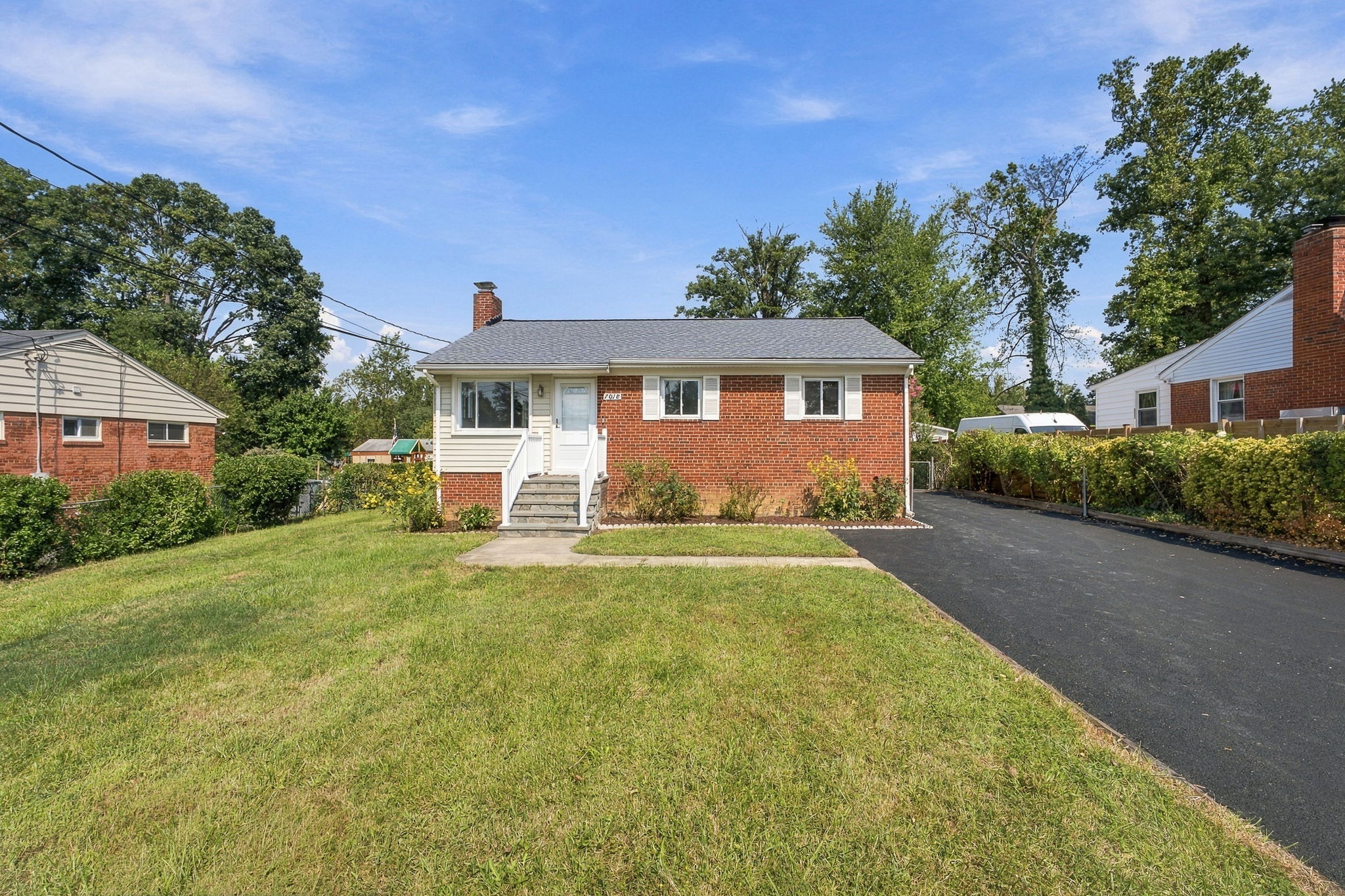 Falls Church | 3 bed, 2 full baths + 2-car Garage