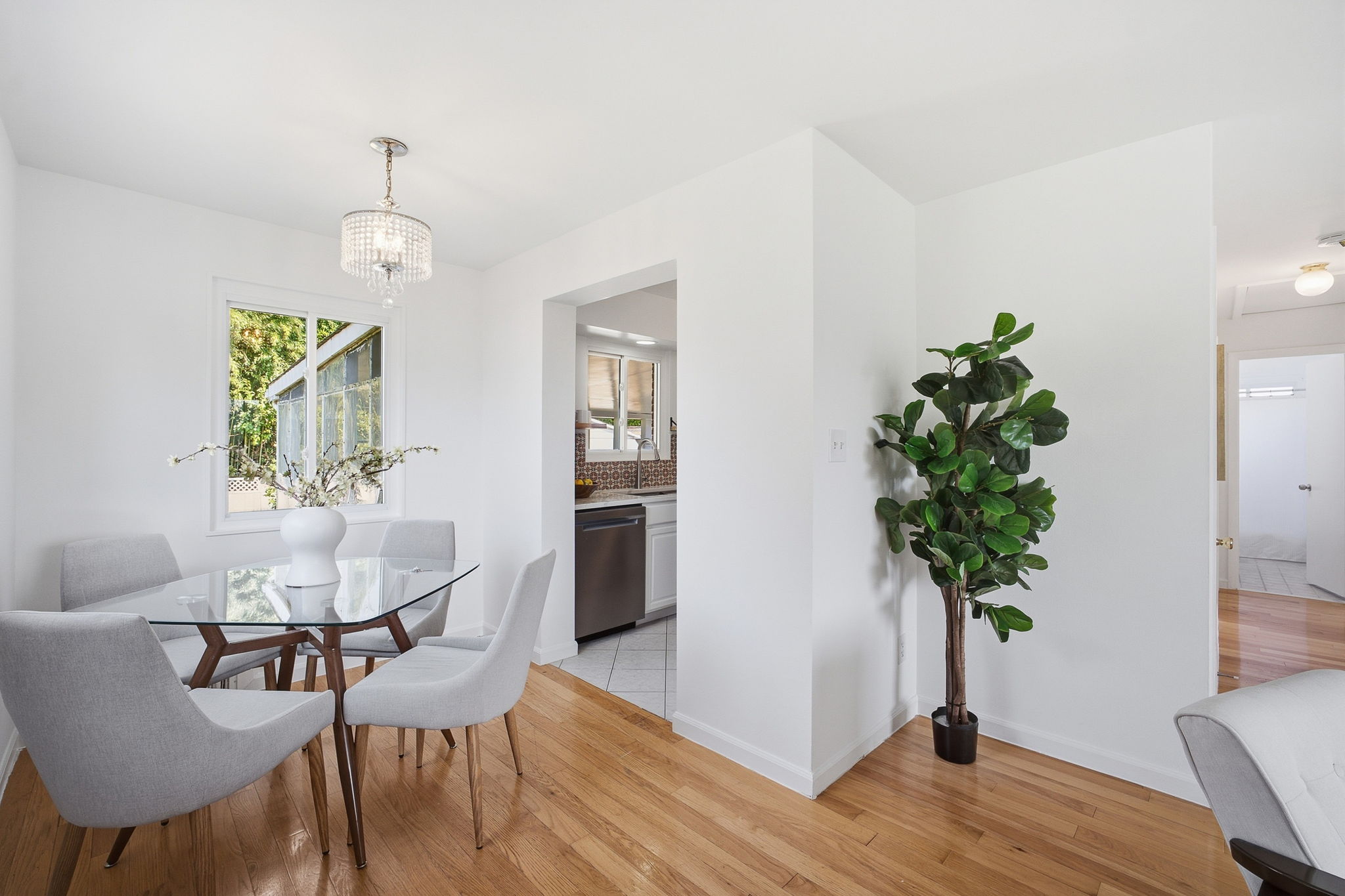 Open living & dining rooms w/hardwoods & fireplace