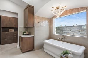 7019 E Vista Dr - 003.jpg
