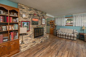 18-Family Room