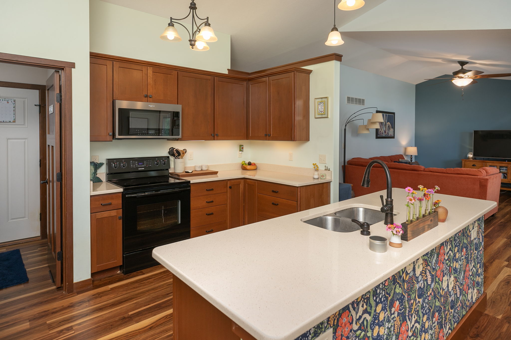 12-Kitchen