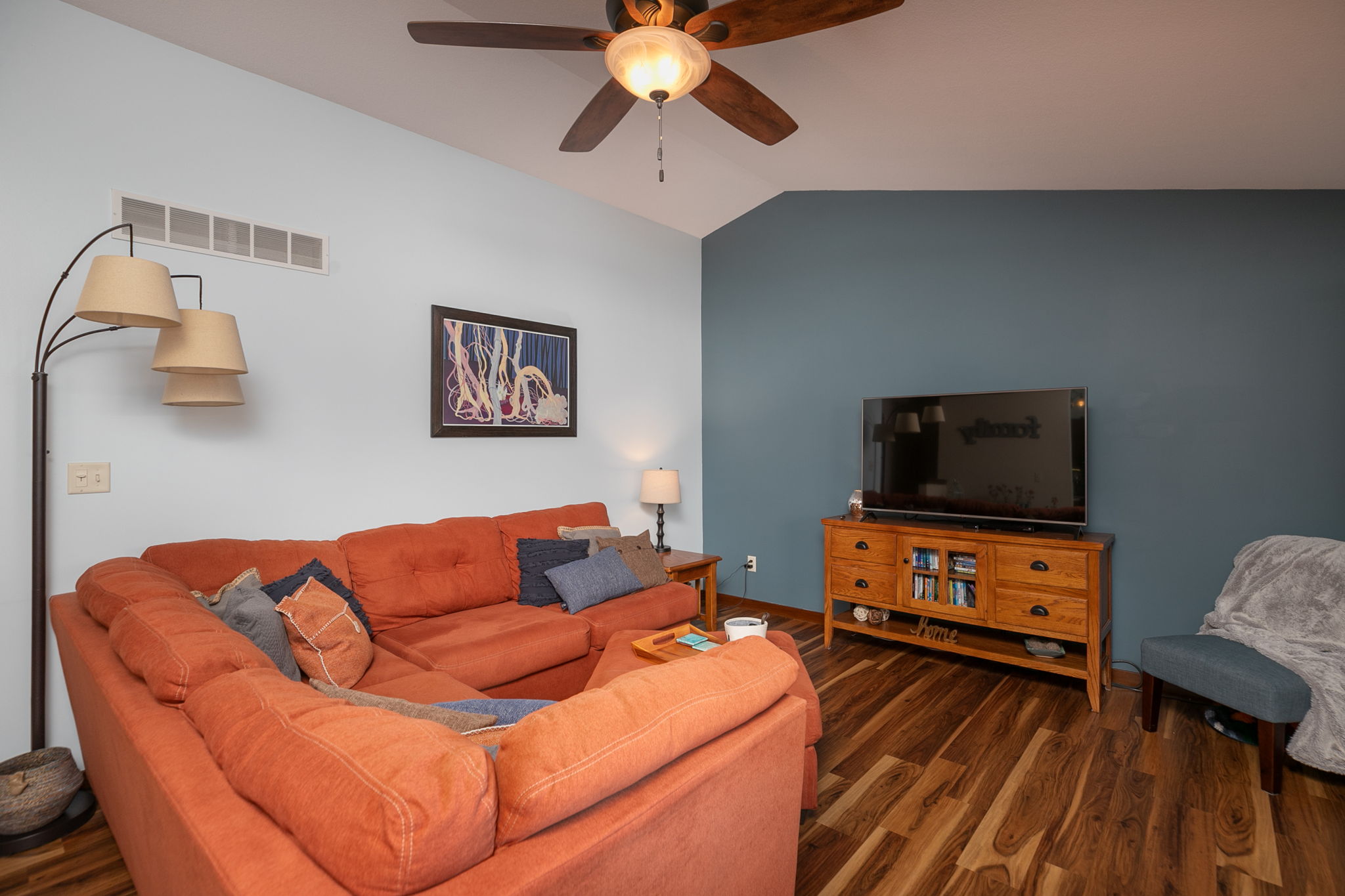 05-Living Room