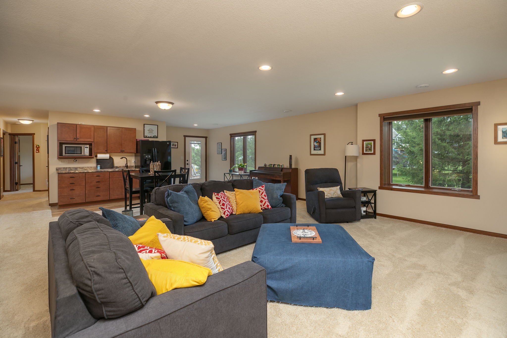 30-Family Room