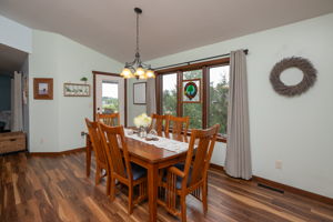 09-Dining Room