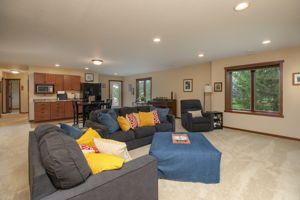 30-Family Room