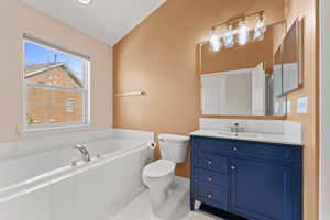 Primary Suite - Bathroom