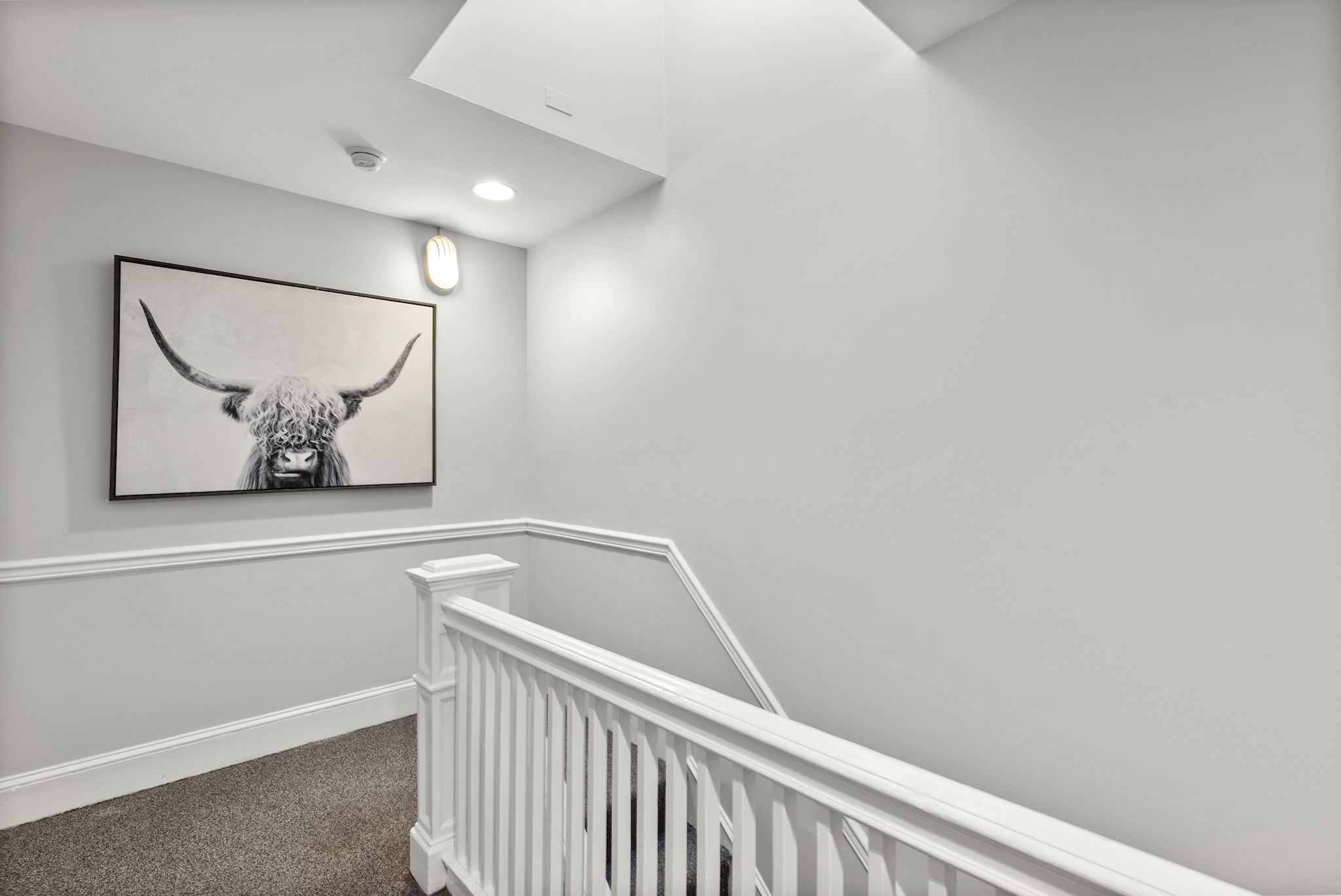 702 S Wolfe 33