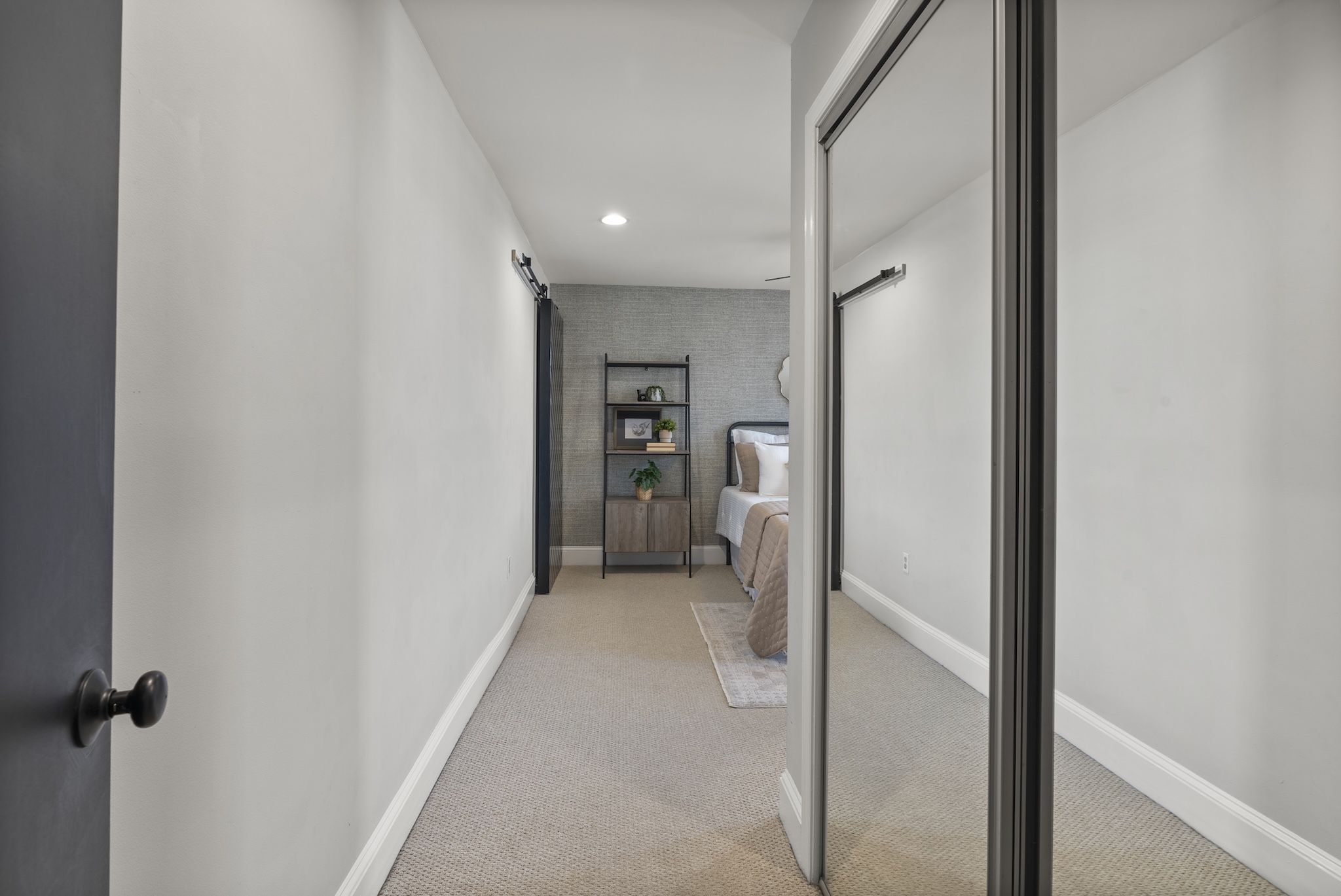 702 S Wolfe 37