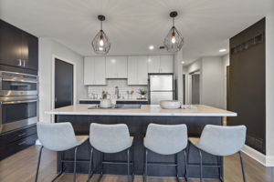 702 S Wolfe 15