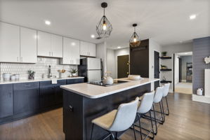 702 S Wolfe 16