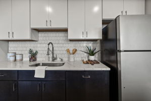 702 S Wolfe 20