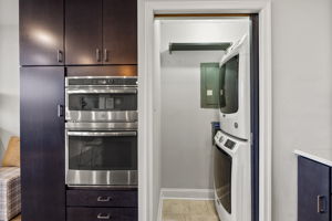 702 S Wolfe 24