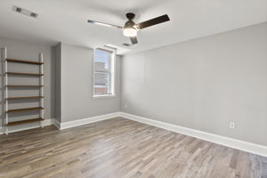 702 S Wolfe 25