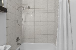 702 S Wolfe 29