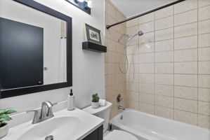 702 S Wolfe 30