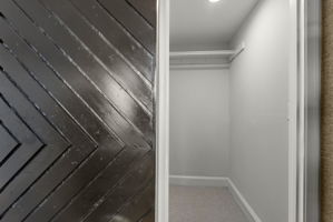 702 S Wolfe 31