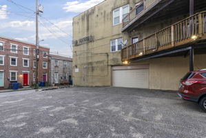 702 S Wolfe 36