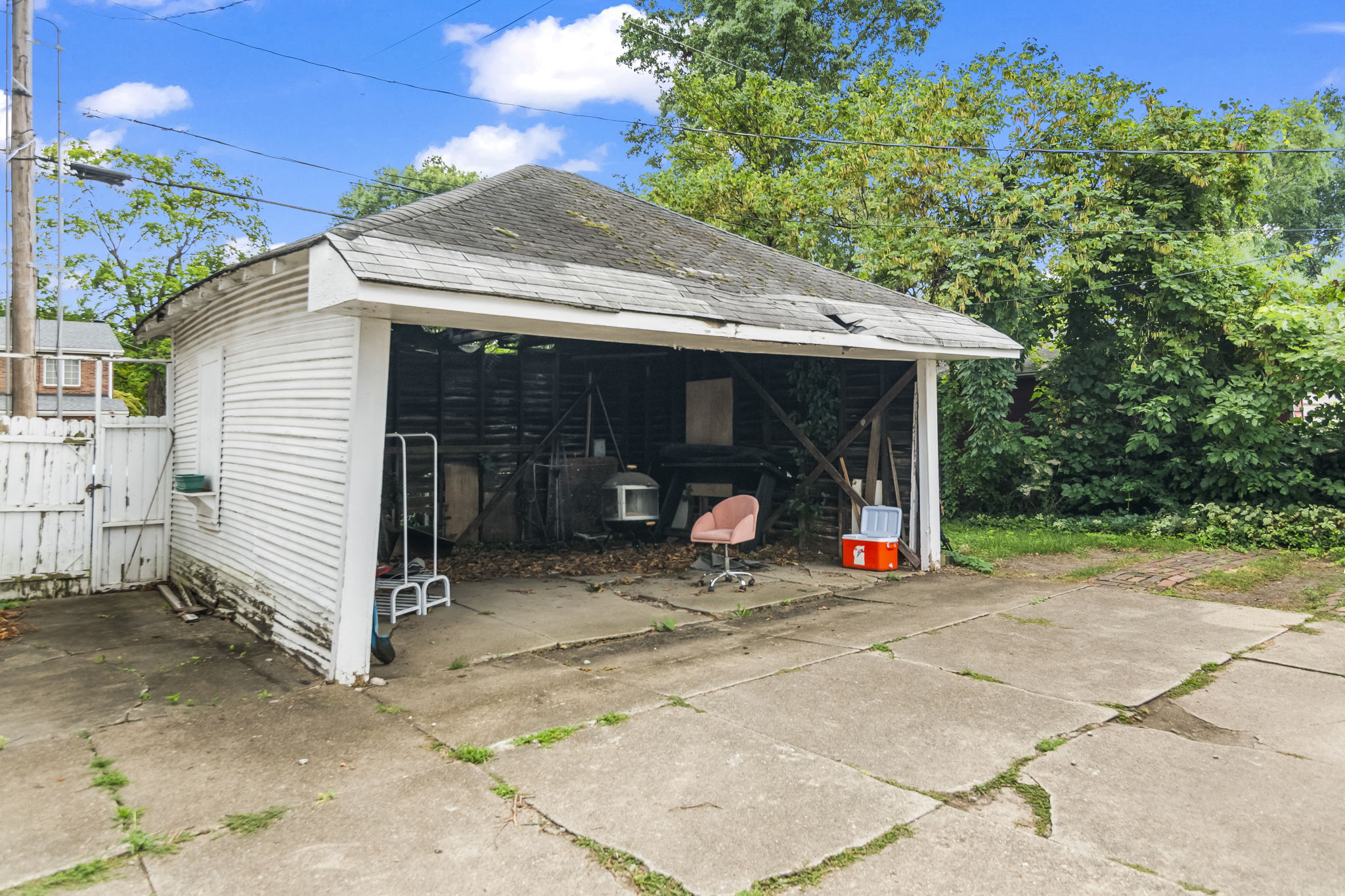 Garage
