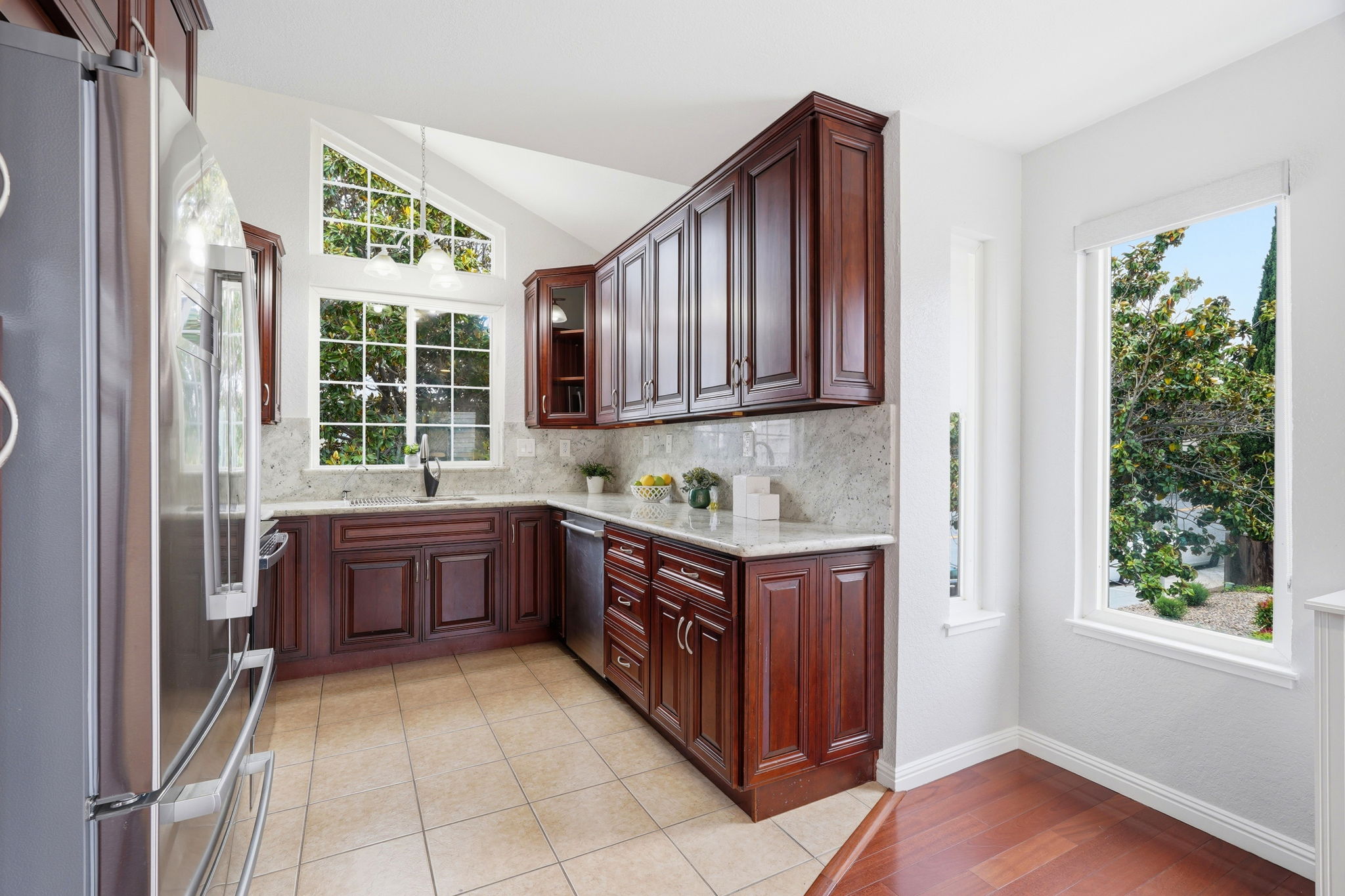 011_F8_702 Winstead Ct