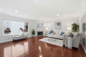 007_F8_702 Winstead Ct