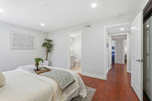 027_F8_702 Winstead Ct