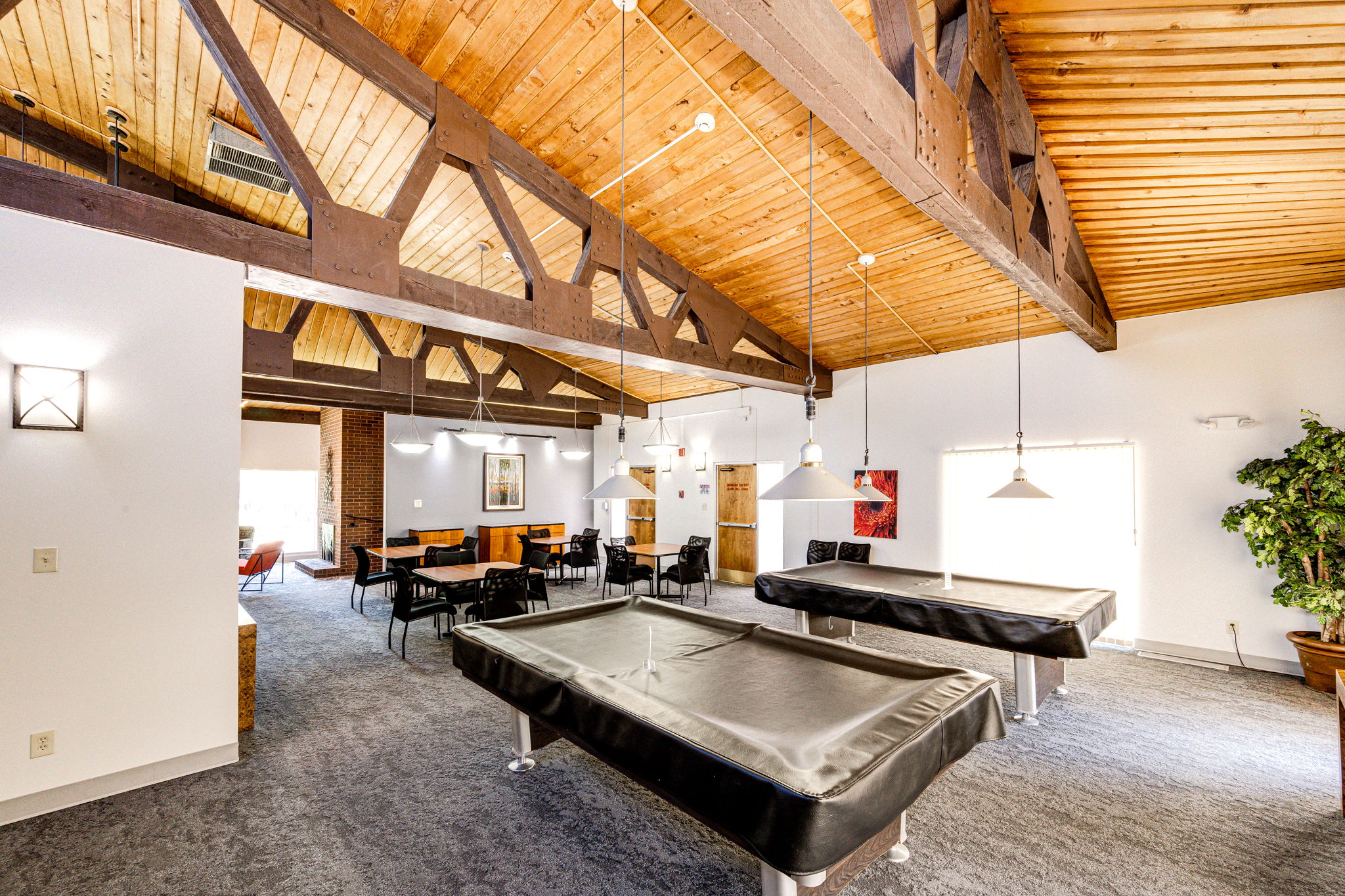 Card/Billard room