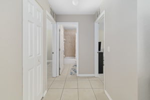  Photo 37