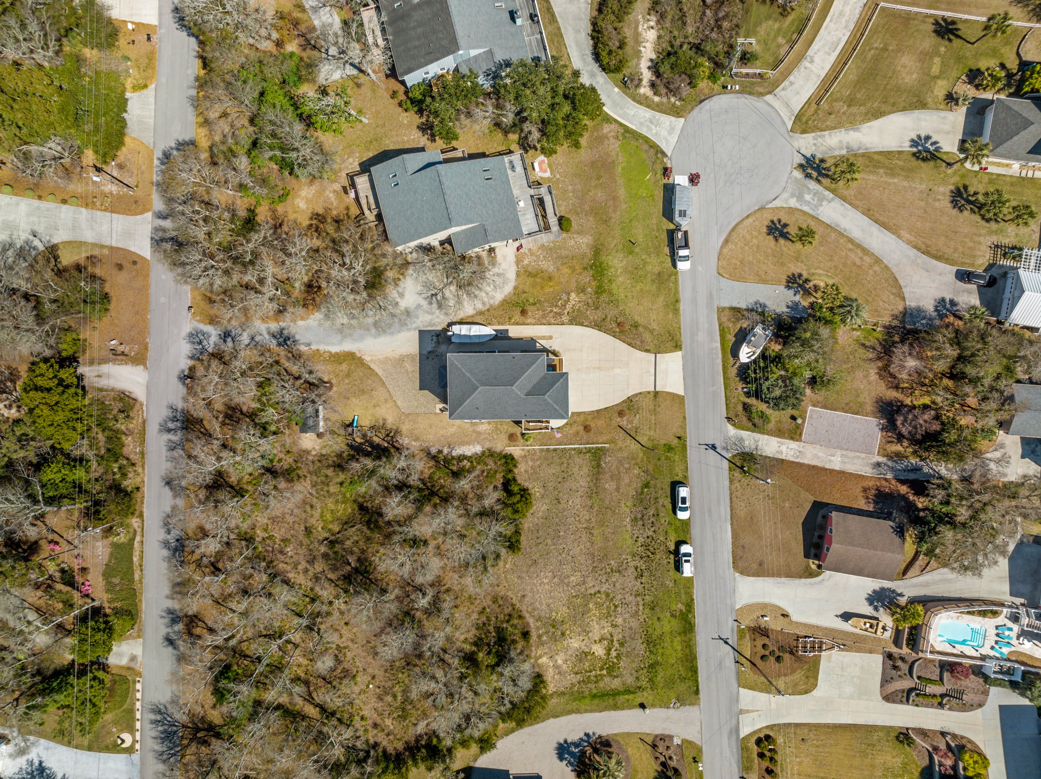 7022 Archers Creek Dr, Emerald Isle, NC 28594