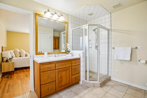 S 2825 E-S1107-022.jpg