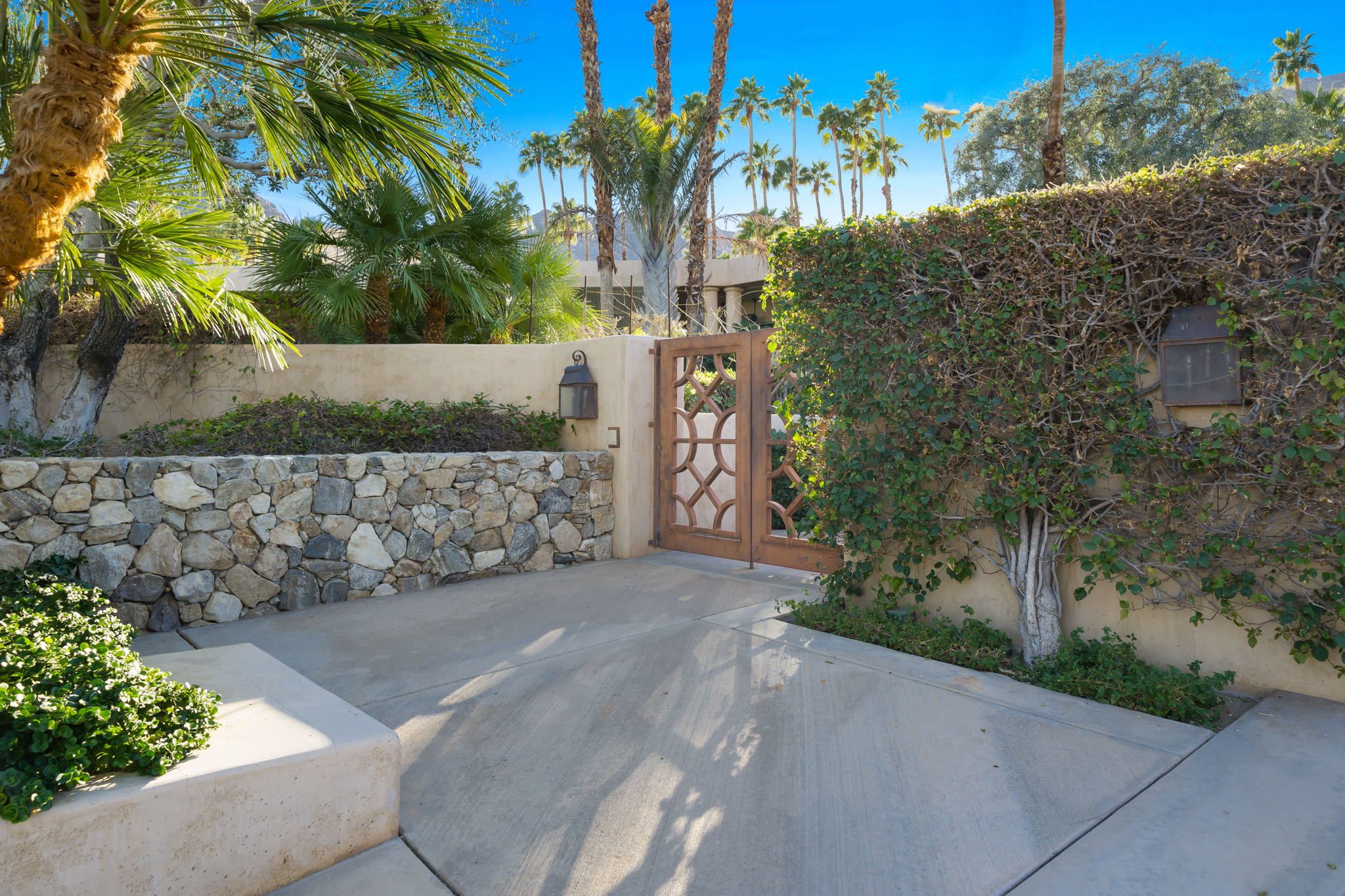 70221 Calico Rd, Rancho Mirage, CA 92270, USA Photo 14