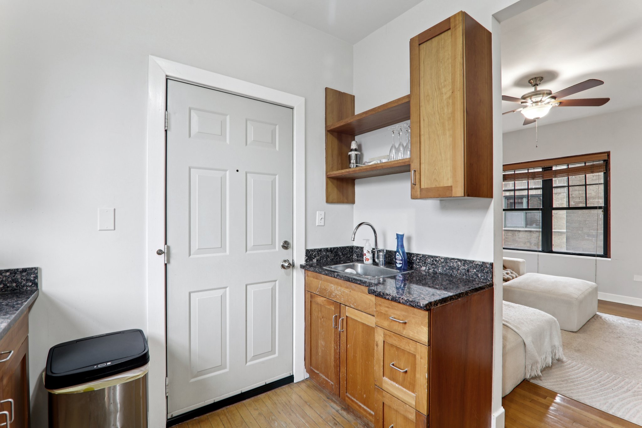 7023.5 N Sheridan Rd 3S-S1101-012.jpg