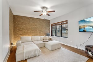 7023.5 N Sheridan Rd 3S-S1101-004.jpg