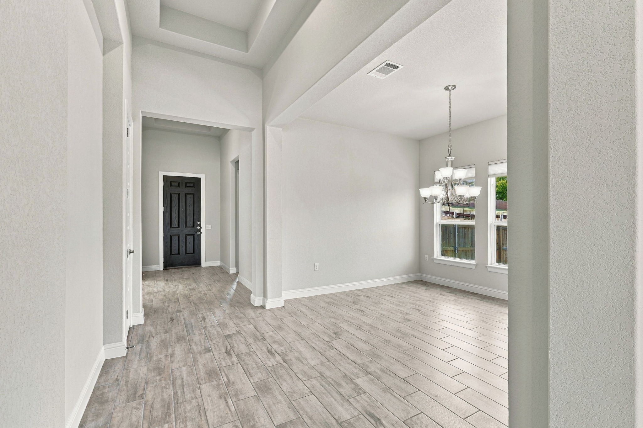 Front Hall/Dining Room