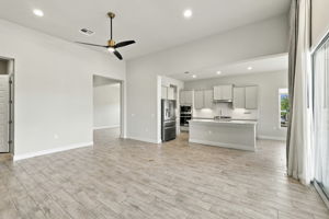 Living/Kitchen