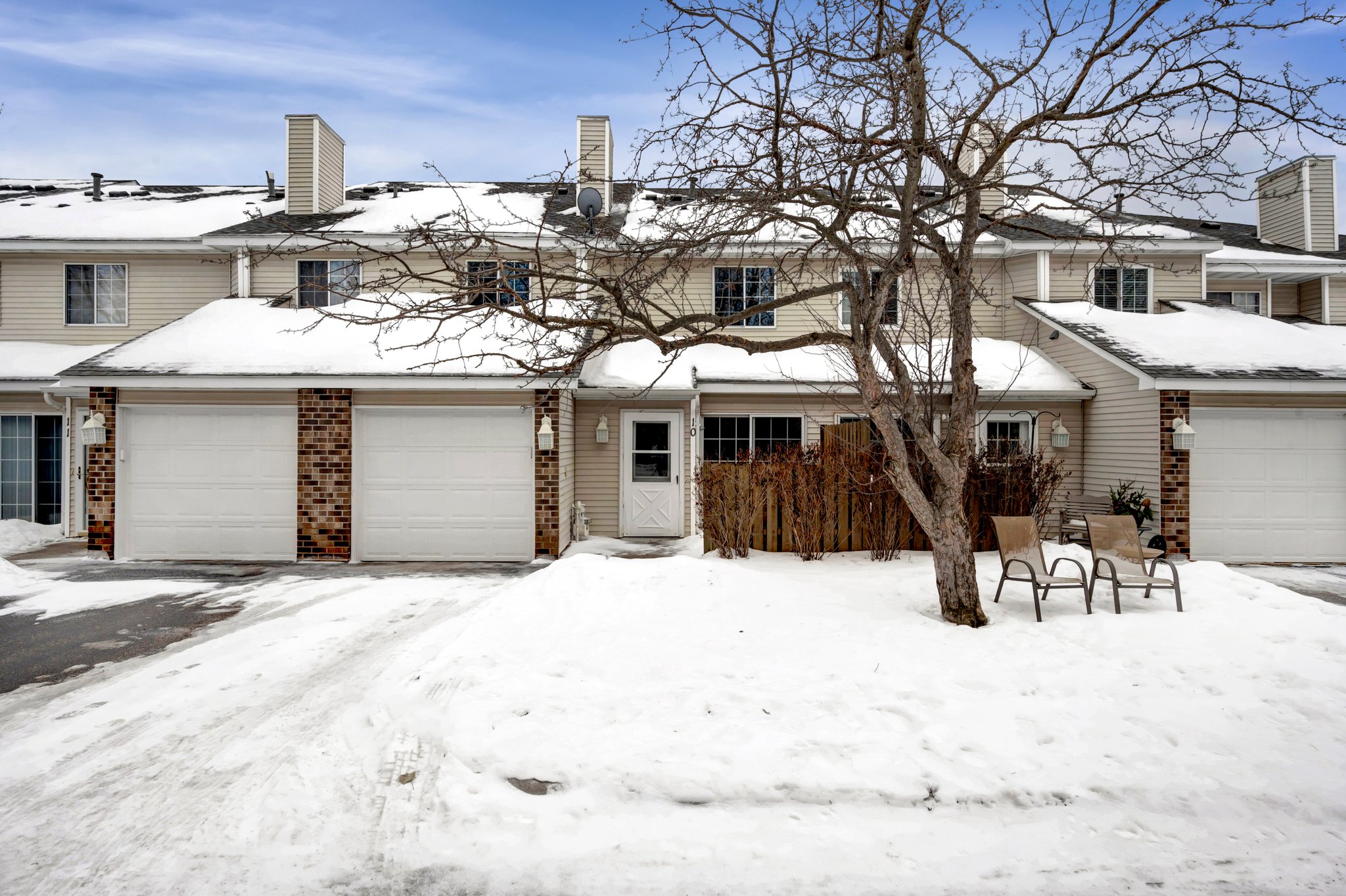 7026 19th St N, Oakdale, MN 55128, USA Photo 1