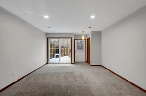 7026 19th St N, Oakdale, MN 55128, USA Photo 3