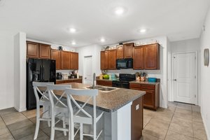 Large kitchen island!!!