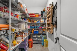 Very nice roomy walk in pantry