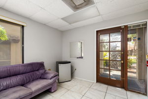  Photo 0