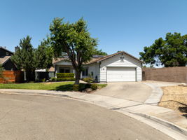  Photo 46