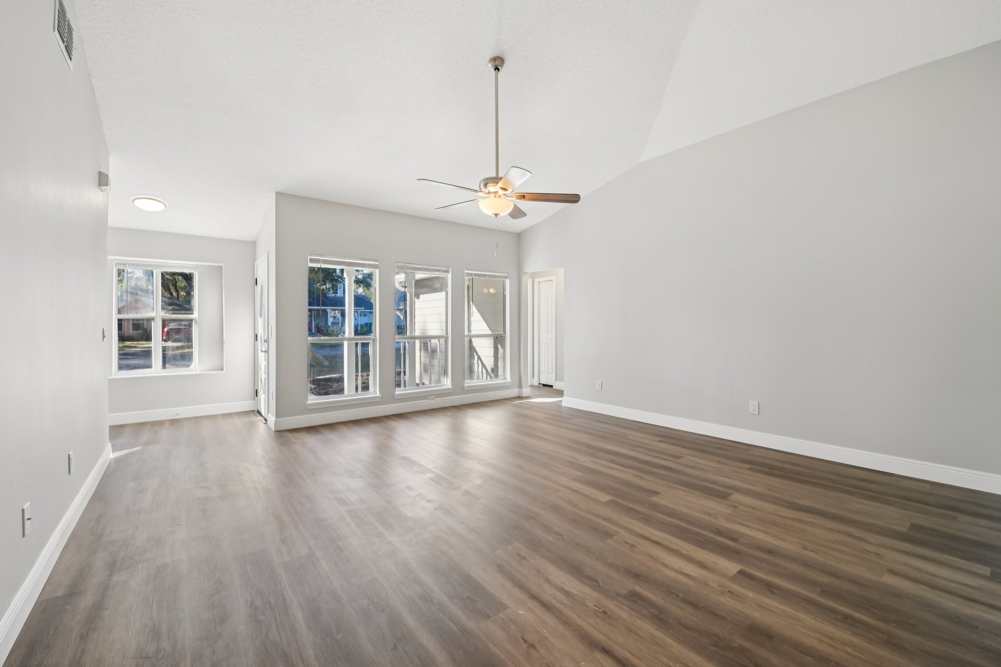 Harvard Ct-S0701-009.jpg