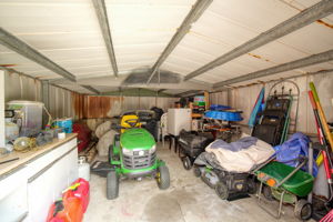  Photo 44