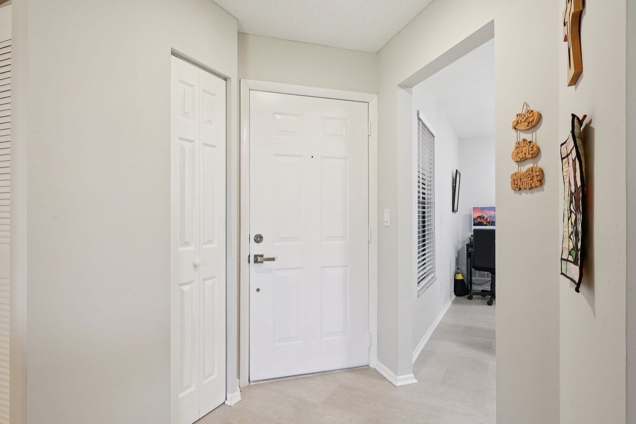 Magnolia Pl-S0111-006.jpg