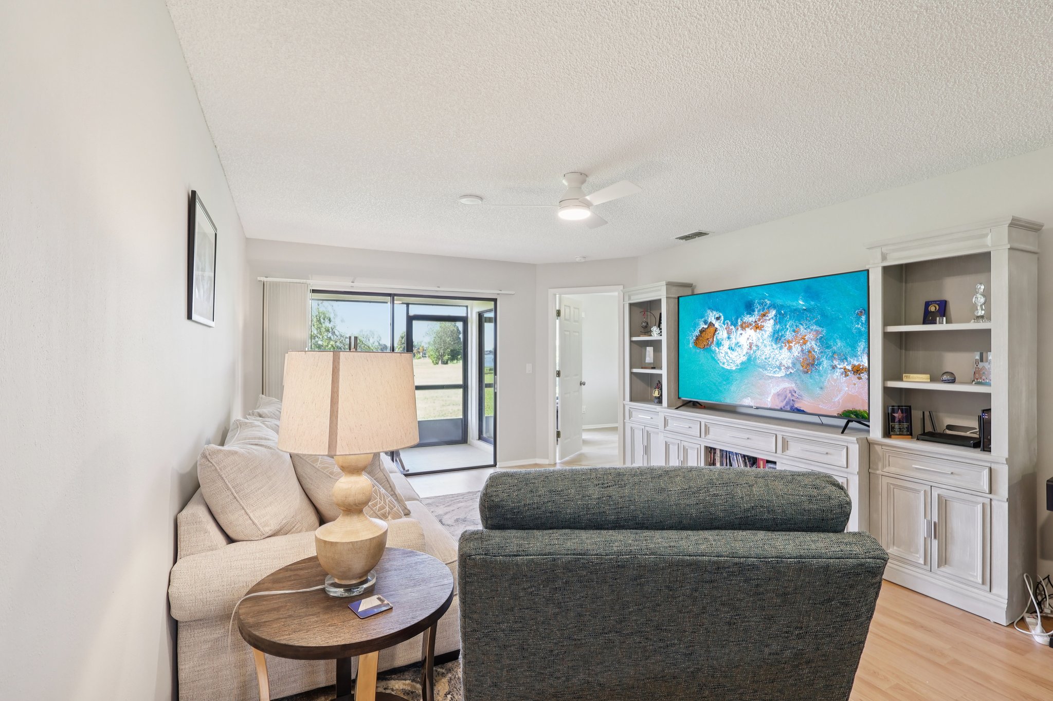 Magnolia Pl-S0111-008.jpg