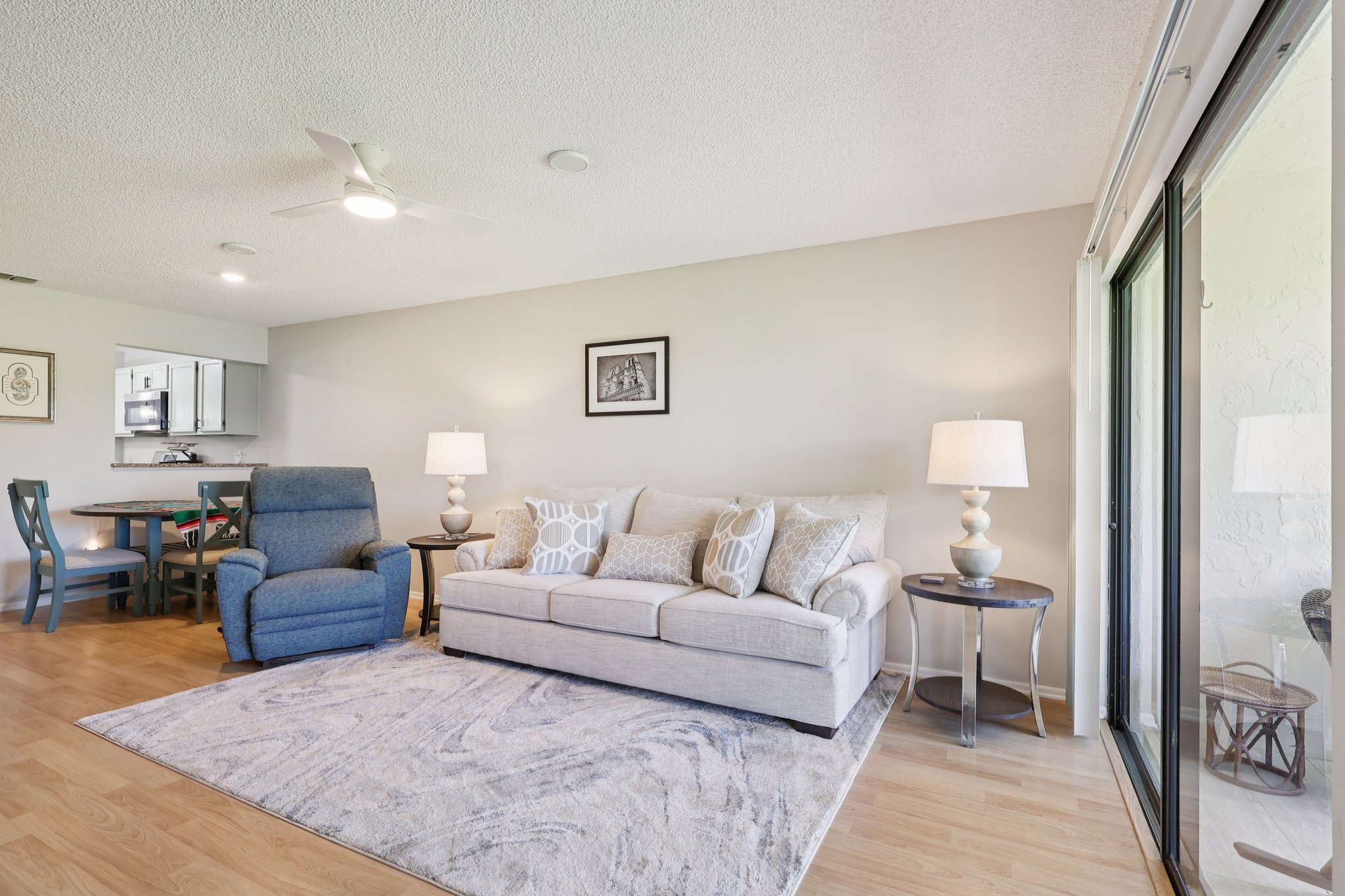 Magnolia Pl-S0111-009.jpg